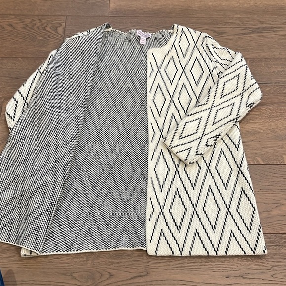 Oliver by Escio Anthropologie Black Cream Geometric Diamond Long Cardigan XL - Picture 3 of 6